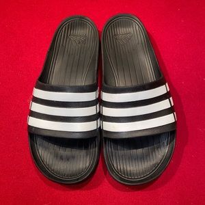 Adidas Flip Flops Size 11